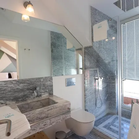 Light Blue - Downtown Apartment