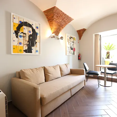 Light Blue - Downtown * Lizbona