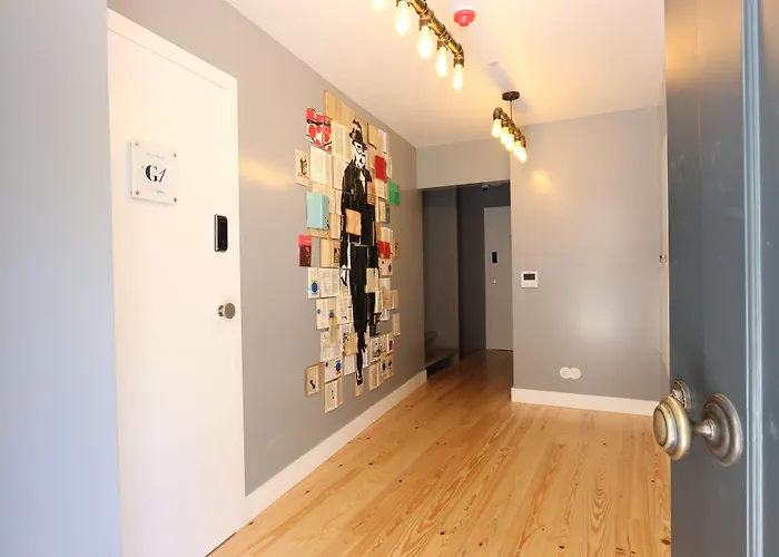 Light Blue - Downtown Лісабон