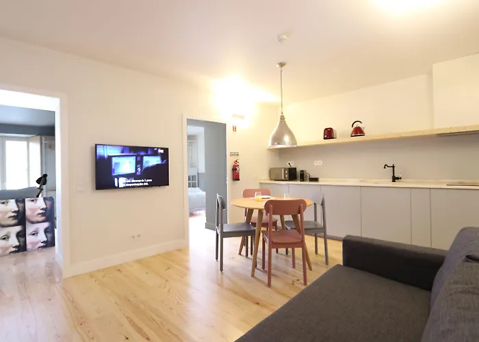 Light Blue - Downtown Апартаменти *