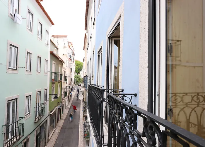 Light Blue - Downtown Лісабон