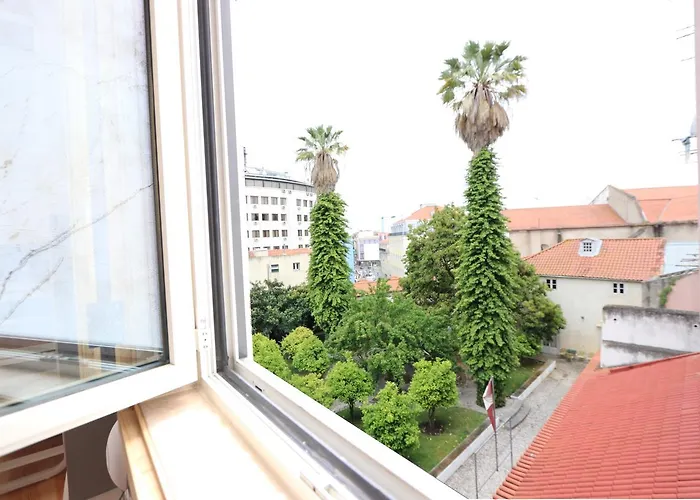 Light Blue - Downtown Лісабон