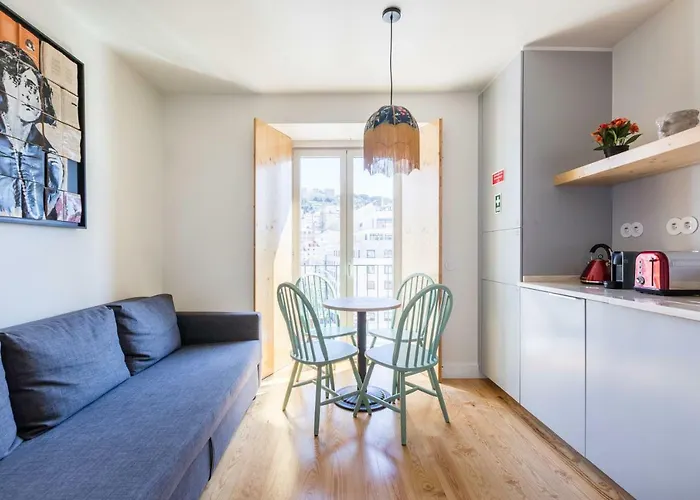 Апартаменти Light Blue - Downtown