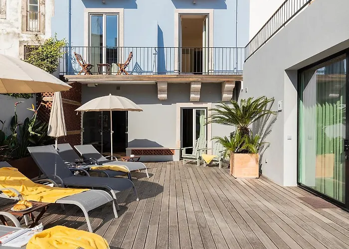 Light Blue - Downtown Апартаменти